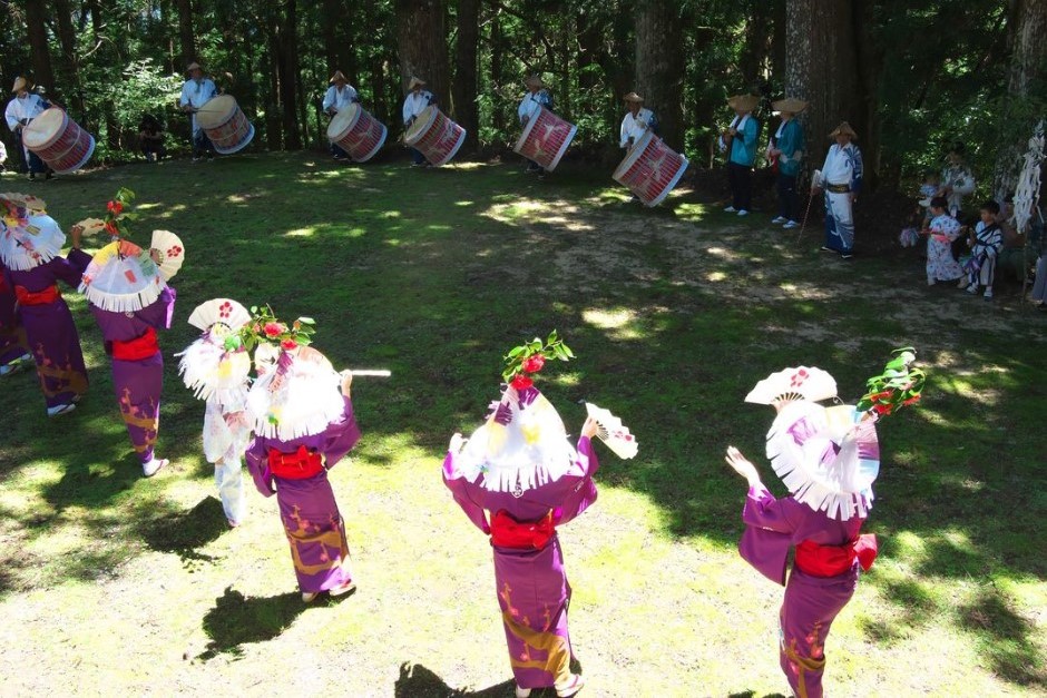 西祖谷の神代踊が行われました